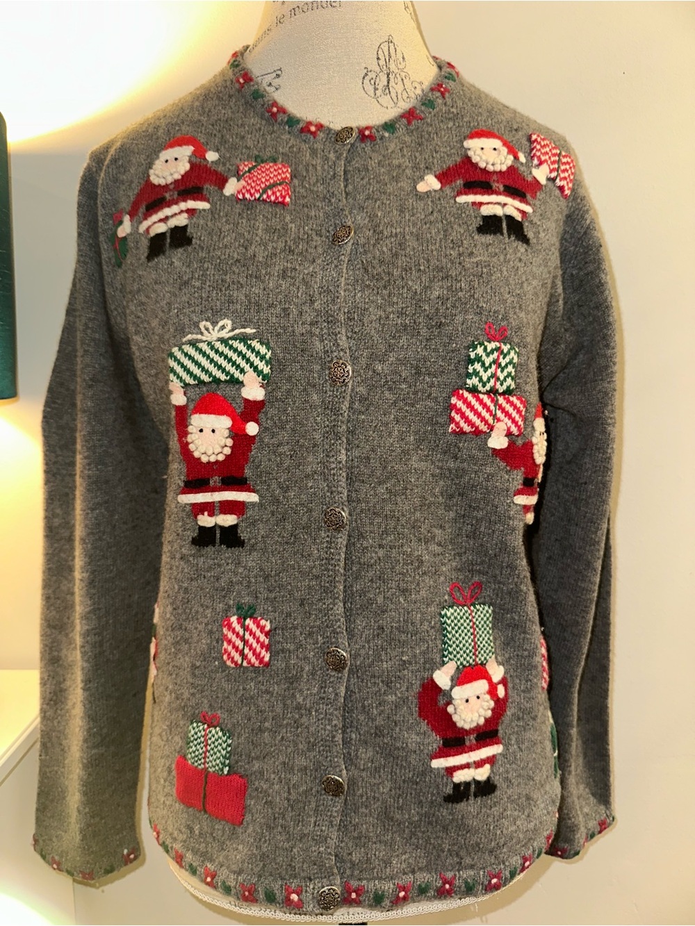 Talbots 100% Wool Cardigan Sweater Christmas 3D Santa Holiday Grey MEDIUM MINT!